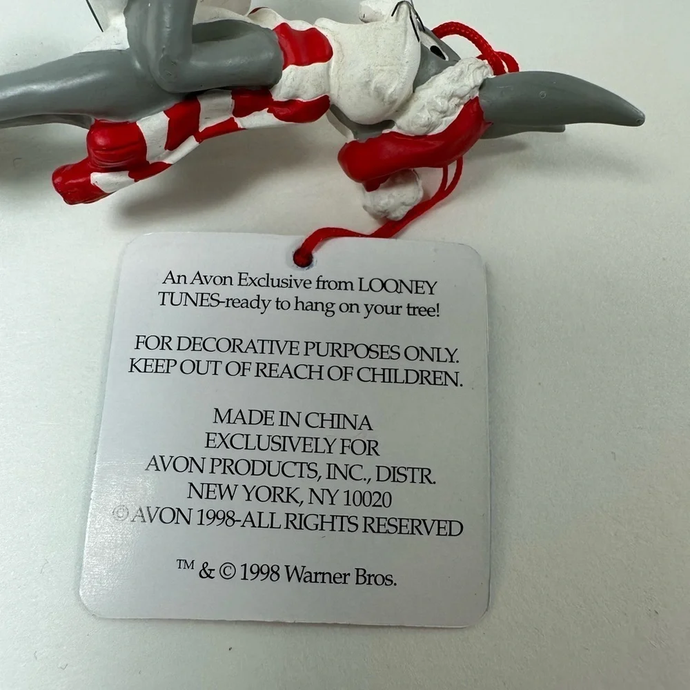 New Avon Looney Tunes Christmas Ornament Bugs Bunny 1998 Warner Bros W/Box